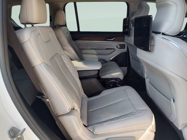 Used 2023 Jeep Grand Cherokee L Summit w/ Advanced Protech Group IV RWD image 28