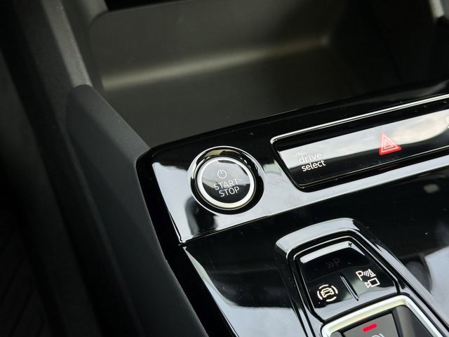 New 2025 Audi A6 e-tron Ultra image 25