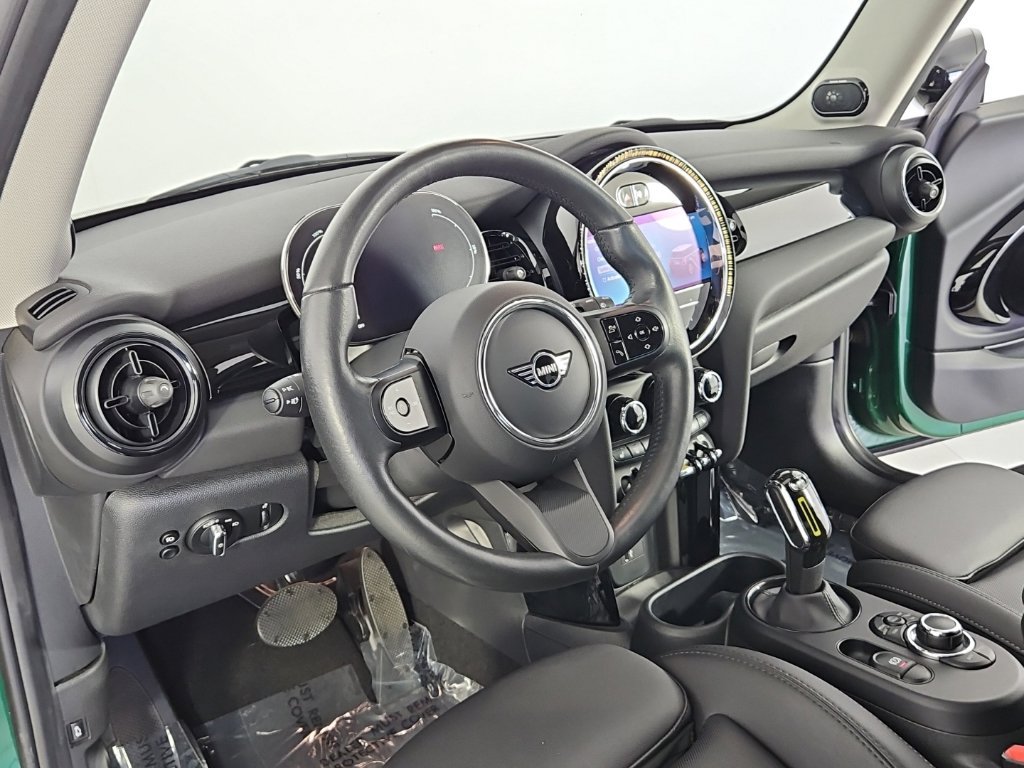 Certified 2024 MINI Cooper SE FWD image 25