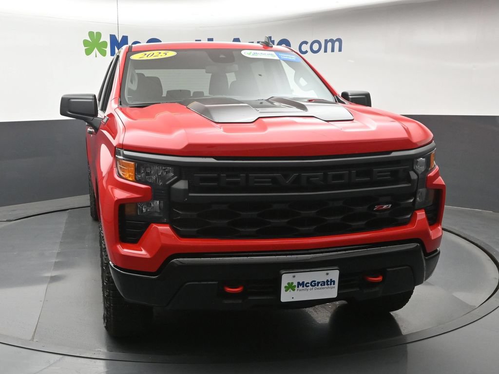 Used 2025 Chevrolet Silverado 1500 Custom Trail Boss AWD/4WD image 5