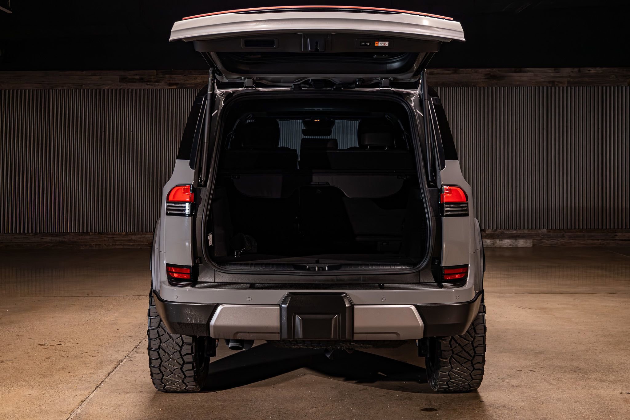 Used 2025 Lexus GX 550 550 Overtrail image 9