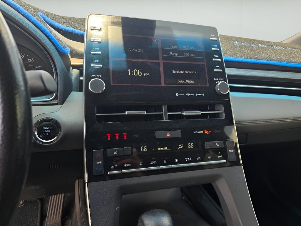 Used 2019 Toyota Avalon XLE w/ Carpet Mat Package FWD image 18