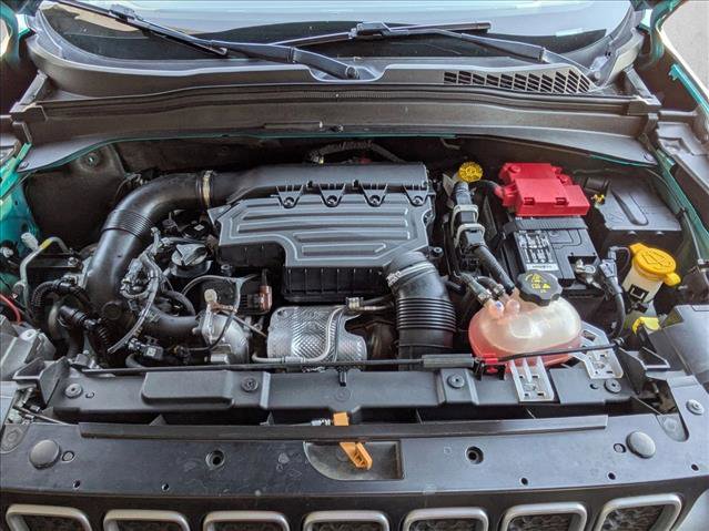 Used 2022 Jeep Renegade Latitude w/ Convenience Group image 22