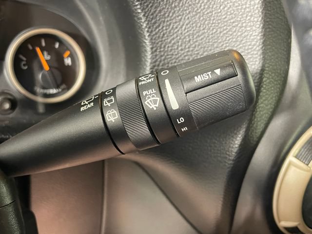 Used 2017 Jeep Wrangler Unlimited Sahara AWD/4WD image 12