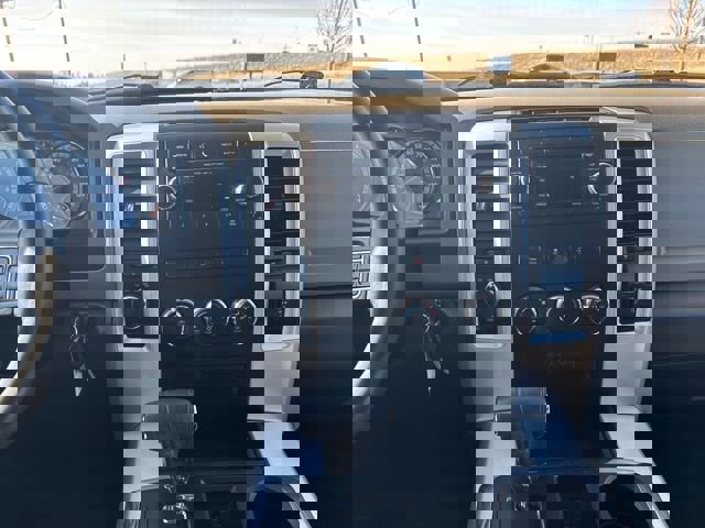 Used 2012 RAM 1500 Big Horn w/ Luxury Group image 18