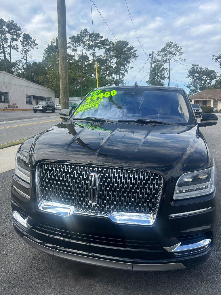 Used 2019 Lincoln Navigator L Reserve image 1