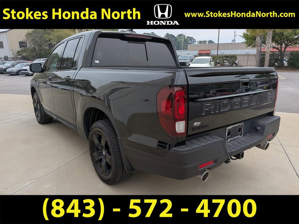 Certified 2025 Honda Ridgeline Black Edition image 6