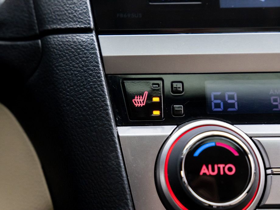 Used 2016 Subaru Outback 2.5i Limited image 28