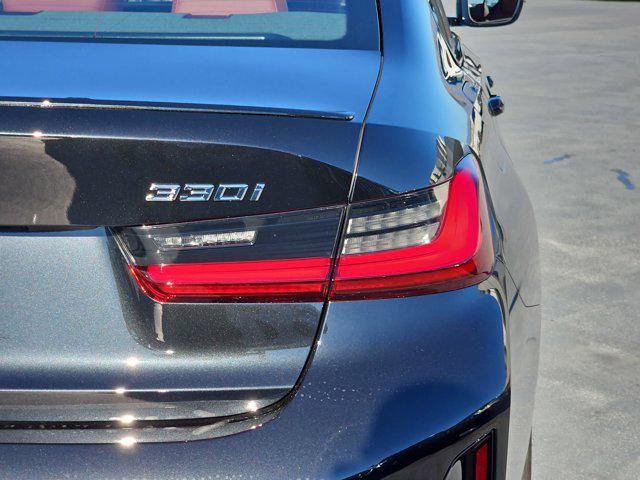 New 2026 BMW 330i Sedan w/ M Sport Package image 35