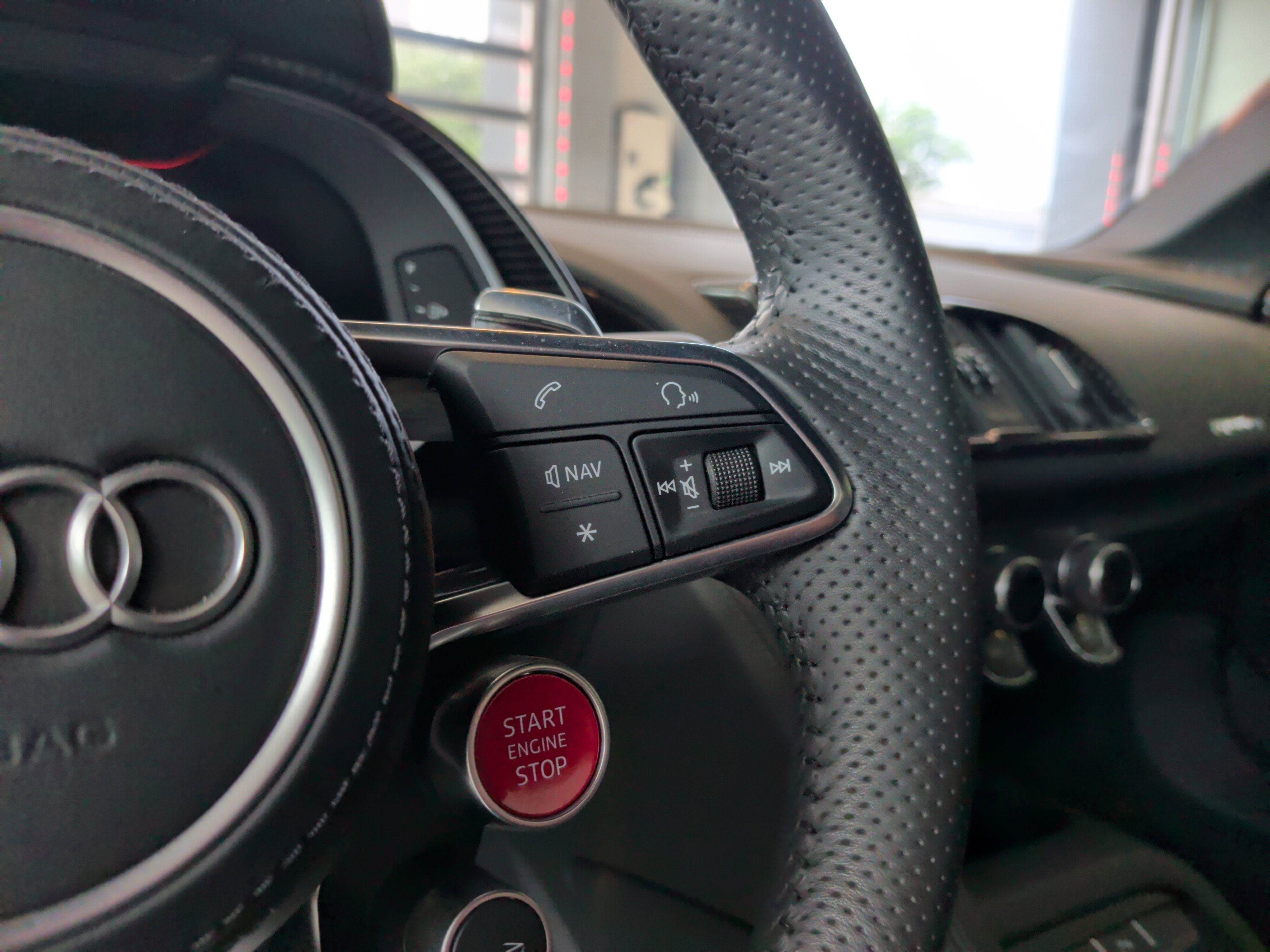 Used 2018 Audi R8 V10 plus AWD/4WD image 20