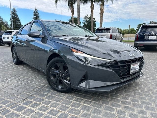 Certified 2023 Hyundai Elantra SEL w/ Cargo Package FWD image 1