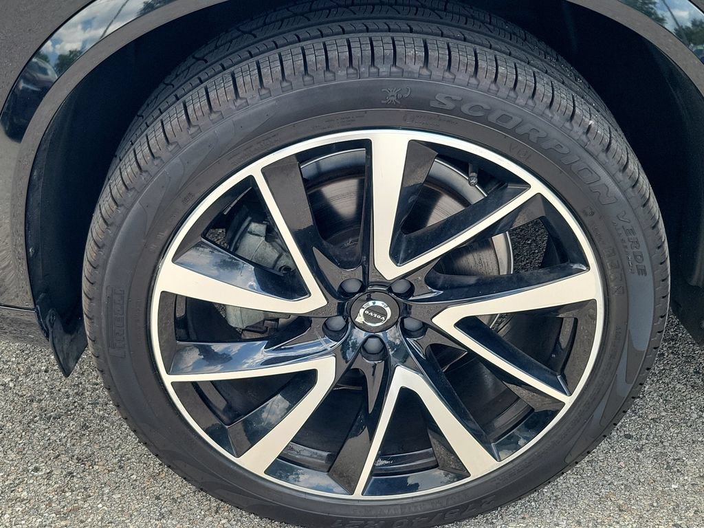 Used 2023 Volvo XC90 B6 Plus w/ Protection Package Premier AWD/4WD image 7