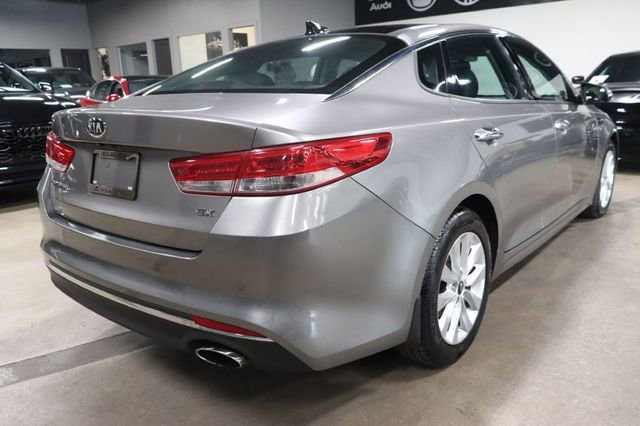 Used 2017 Kia Optima EX w/ Premium Package FWD image 5