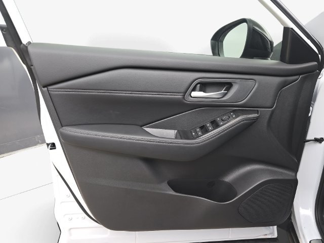 New 2026 Nissan Rogue Dark Armor AWD/4WD image 27