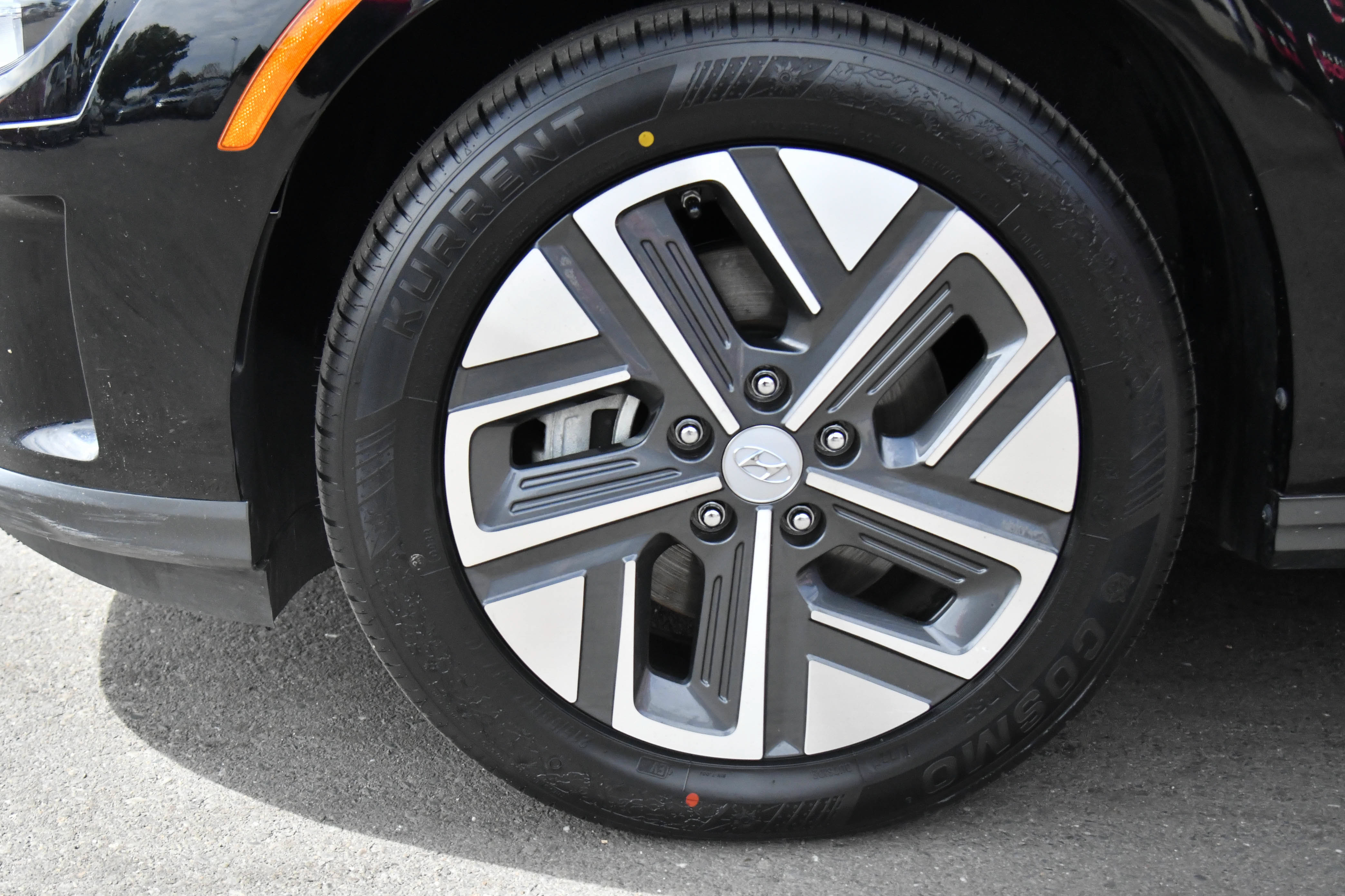 Used 2023 Hyundai Kona SEL FWD image 12