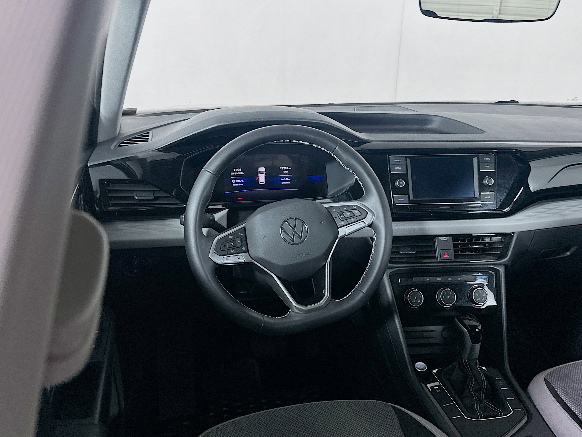 Used 2023 Volkswagen Taos S image 17