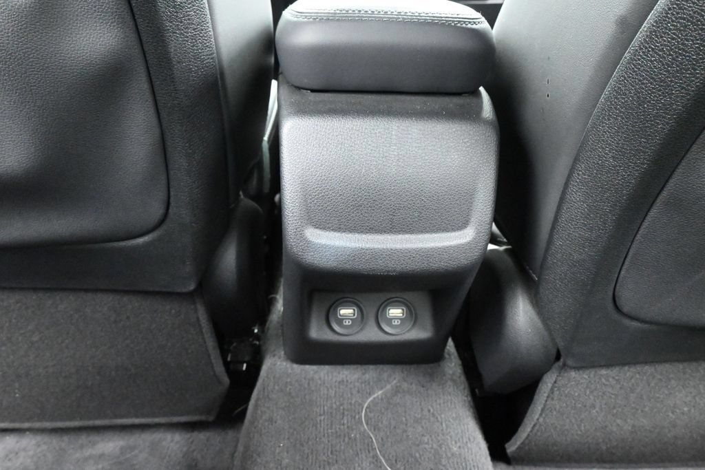 Used 2022 Kia K5 GT-Line FWD image 36