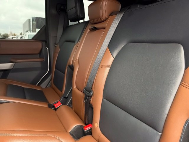 Used 2023 Ford Bronco Outer Banks AWD/4WD image 32