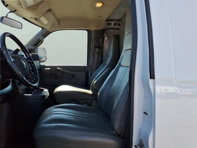 Used 2021 Chevrolet Express 2500 w/ Driver Convenience Package RWD image 16