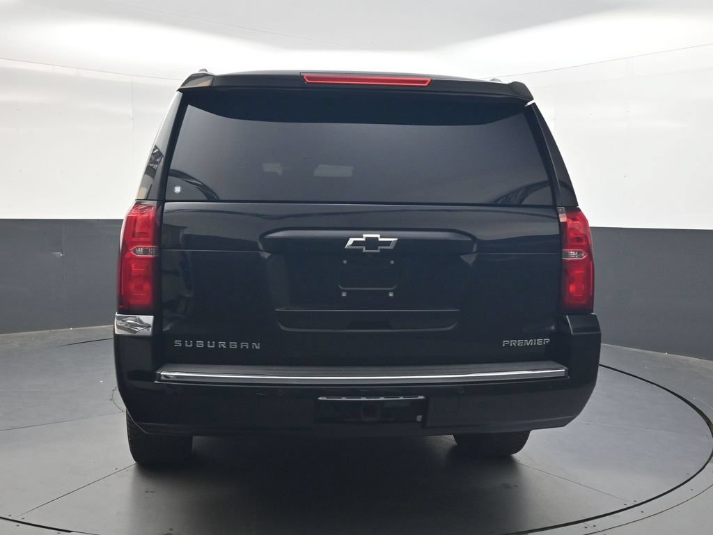 Used 2020 Chevrolet Suburban Premier AWD/4WD image 6
