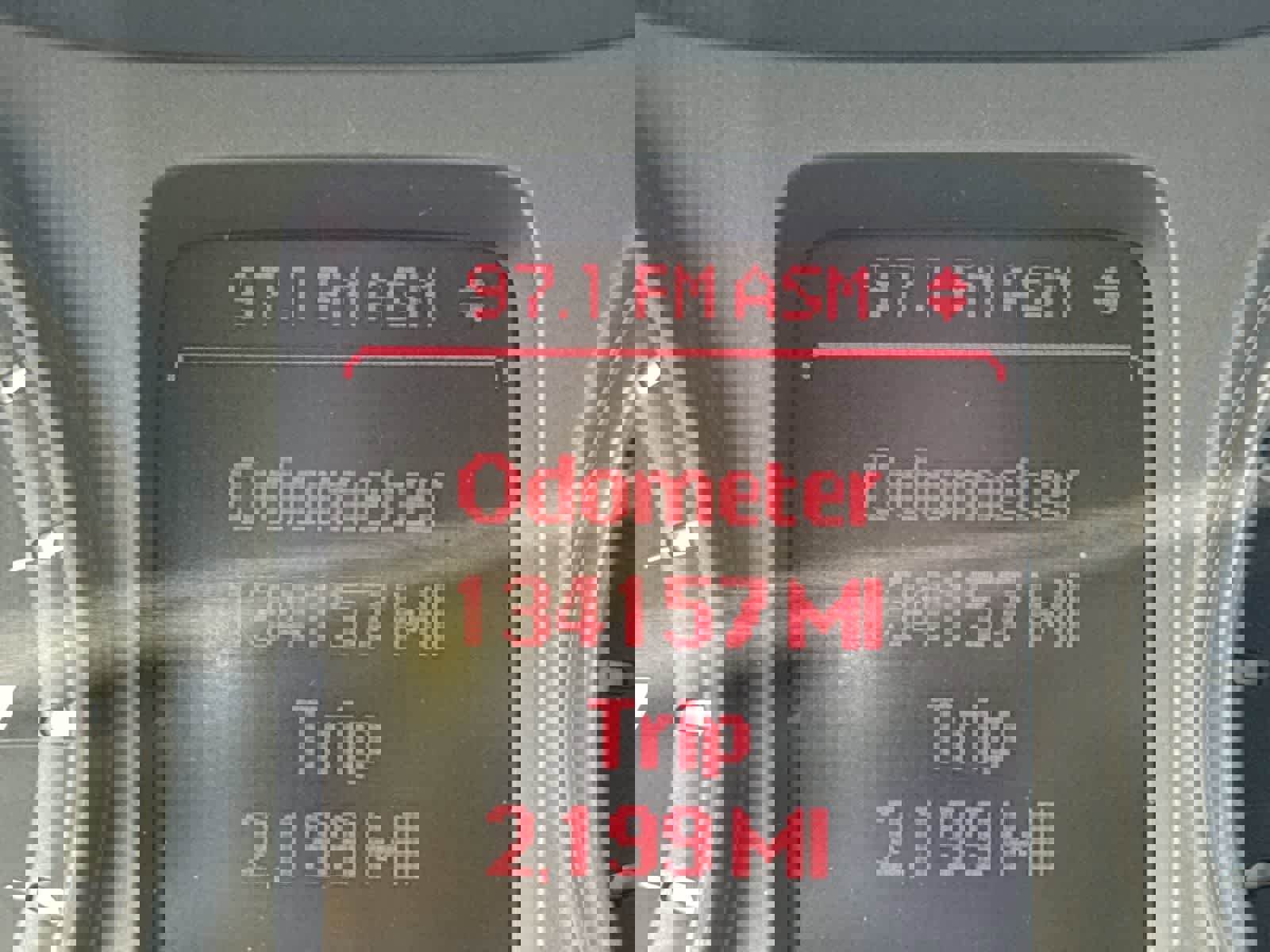 Used 2008 Pontiac G8 image 30