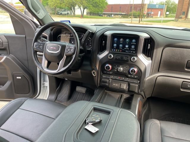 Used 2022 GMC Sierra 2500 SLT w/ SLT Premium Package AWD/4WD image 38