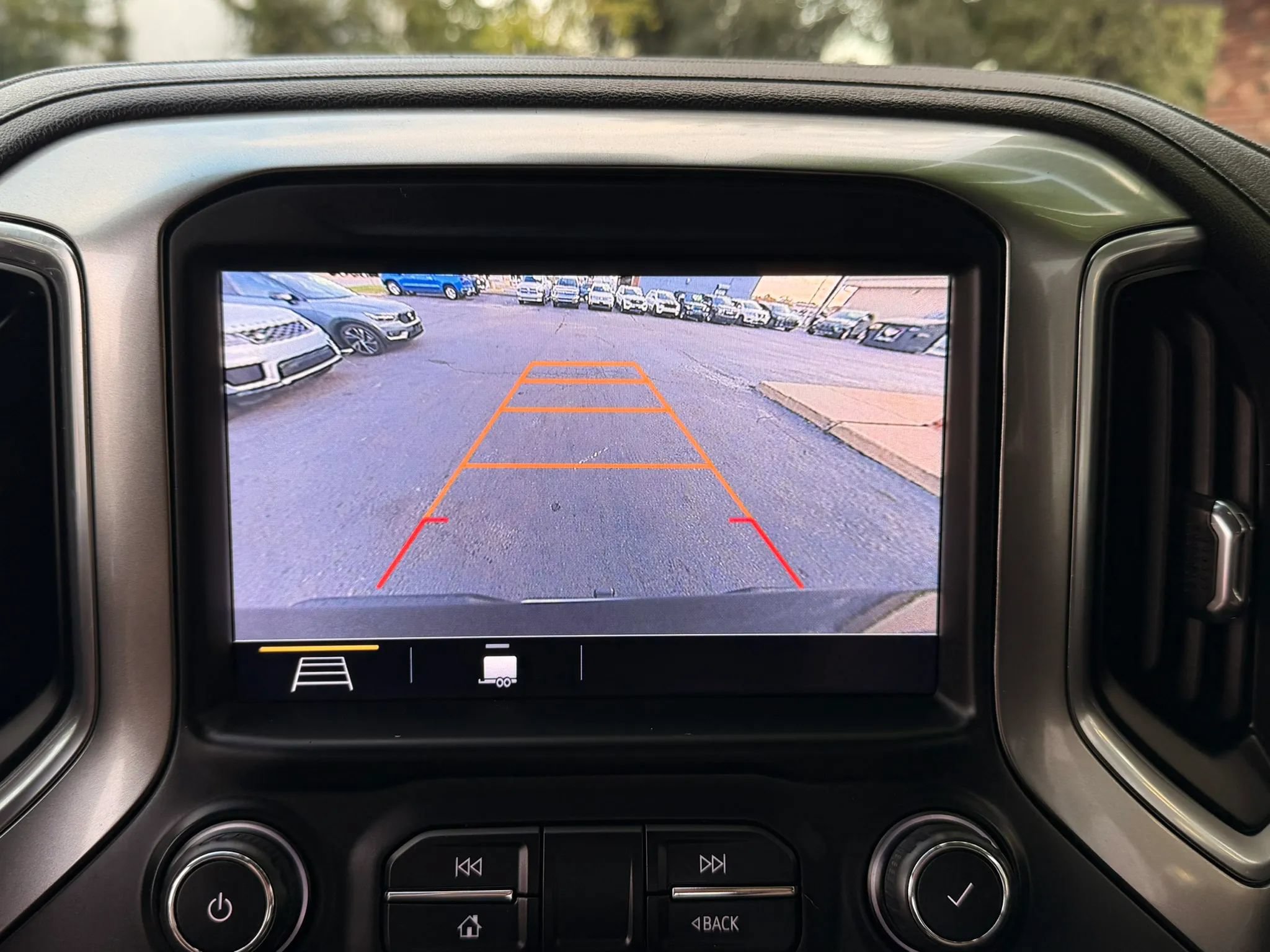 Used 2019 Chevrolet Silverado 1500 LT w/ All-Star Edition AWD/4WD image 19