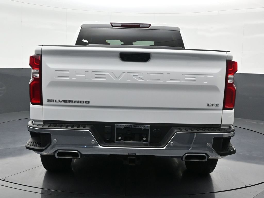 Used 2022 Chevrolet Silverado 1500 LTZ w/ Z71 Off-Road Package image 4