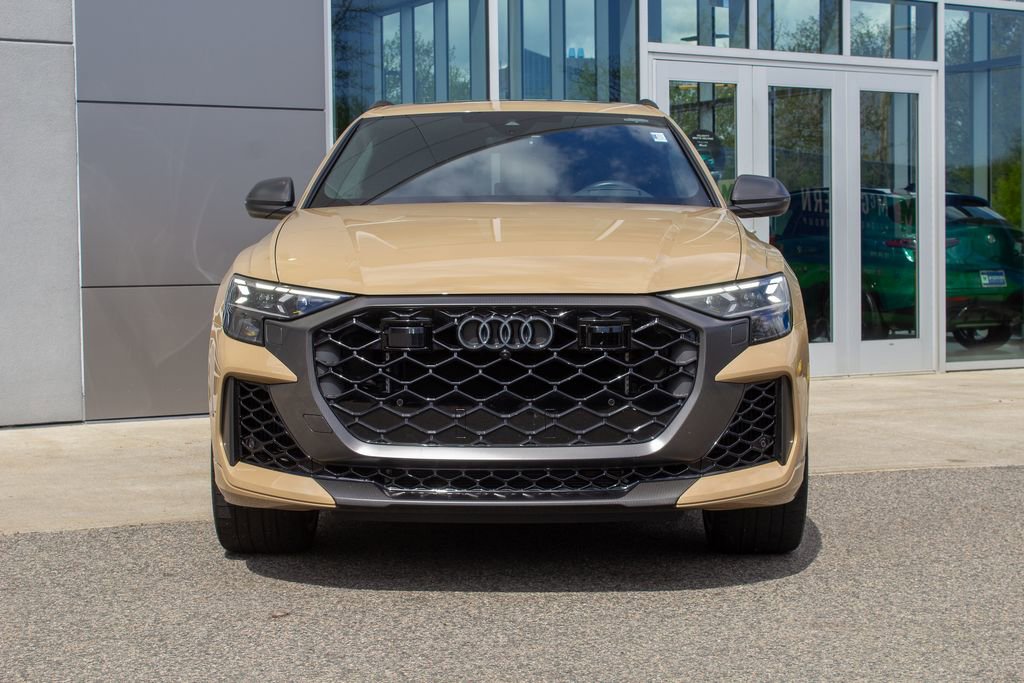 Used 2025 Audi RS Q8 performance AWD/4WD image 2