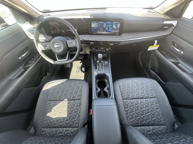 New 2026 Nissan Kicks SV image 23