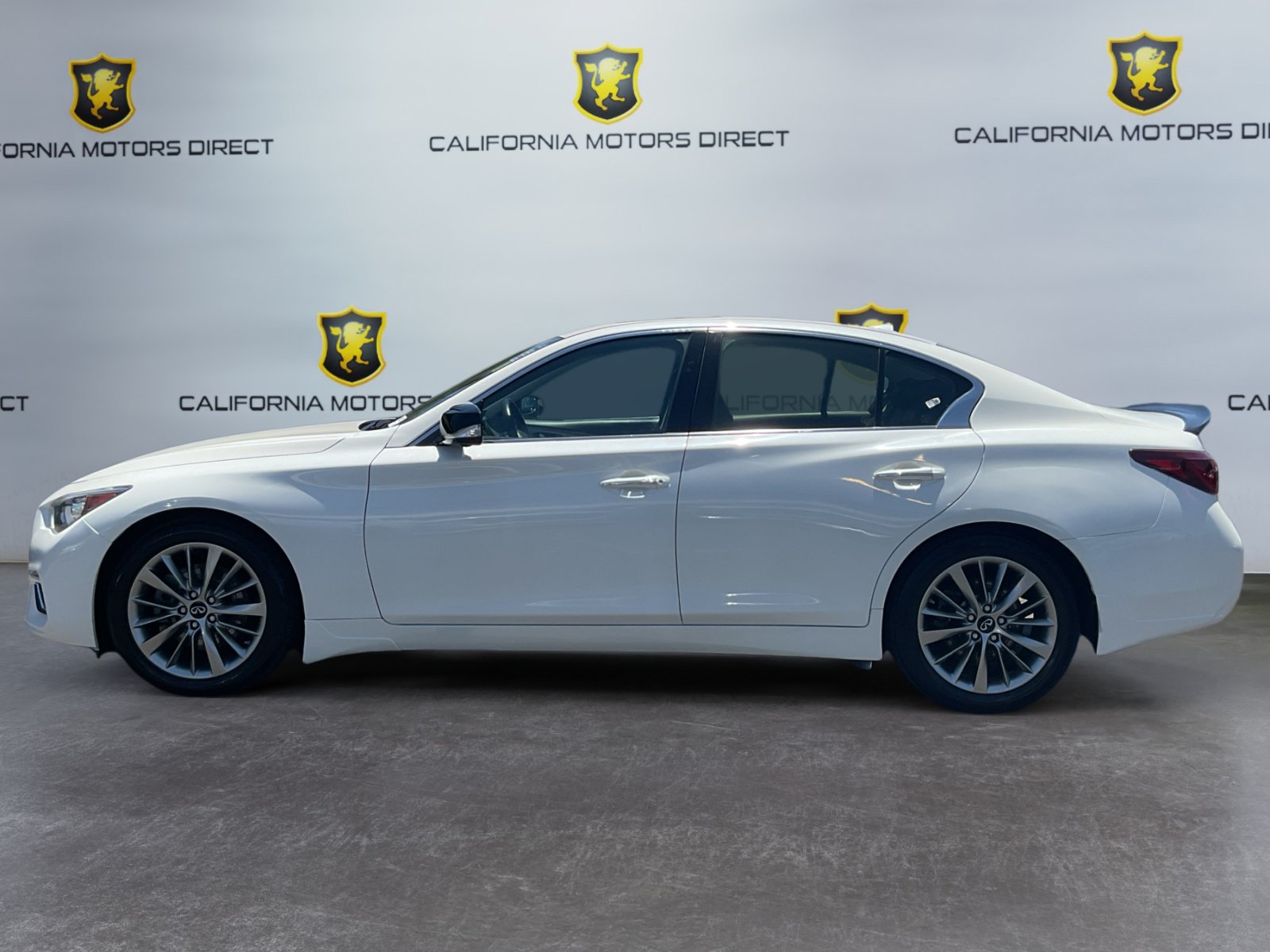 Used 2023 INFINITI Q50 Luxe w/ Cargo Package RWD image 8