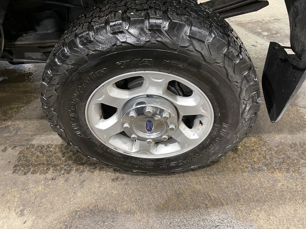 Used 2015 Ford F250 XL w/ Power Equipment Group image 36