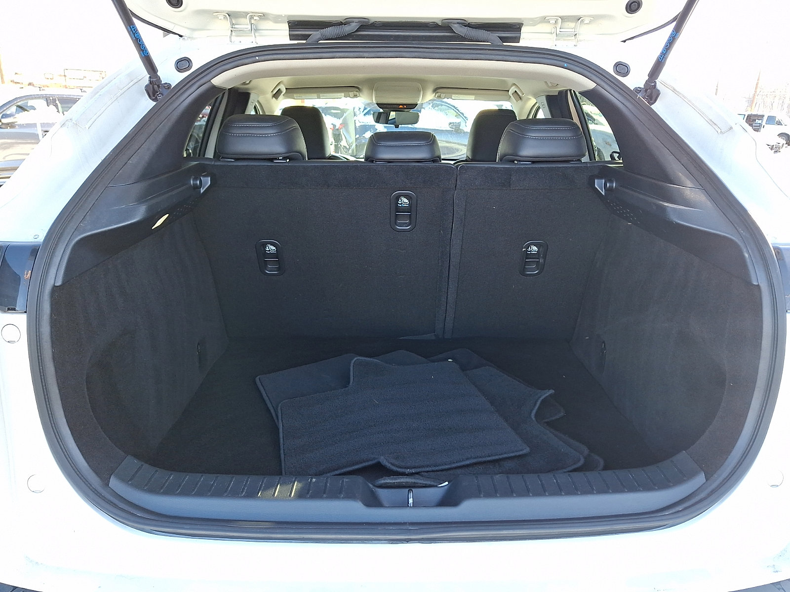 Used 2023 MAZDA CX-30 AWD 2.5 S w/ Preferred Package image 28