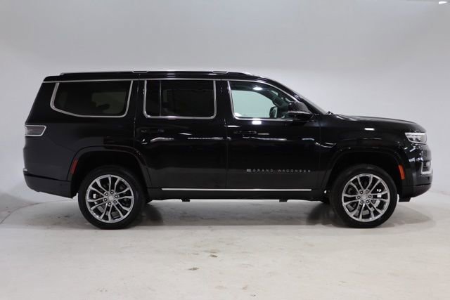 Used 2023 Jeep Grand Wagoneer Series II AWD/4WD image 8
