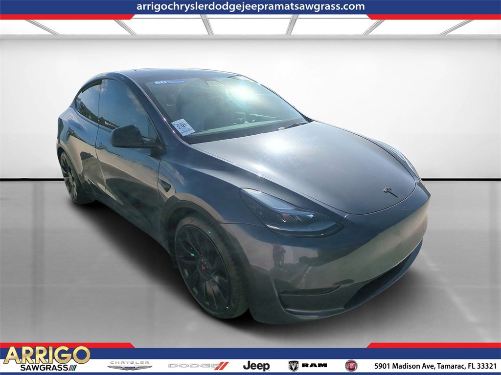 Used 2021 Tesla Model Y Performance video 1