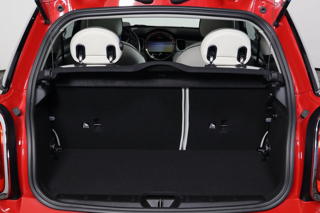 Used 2023 MINI Cooper 2-Door Hardtop FWD image 14