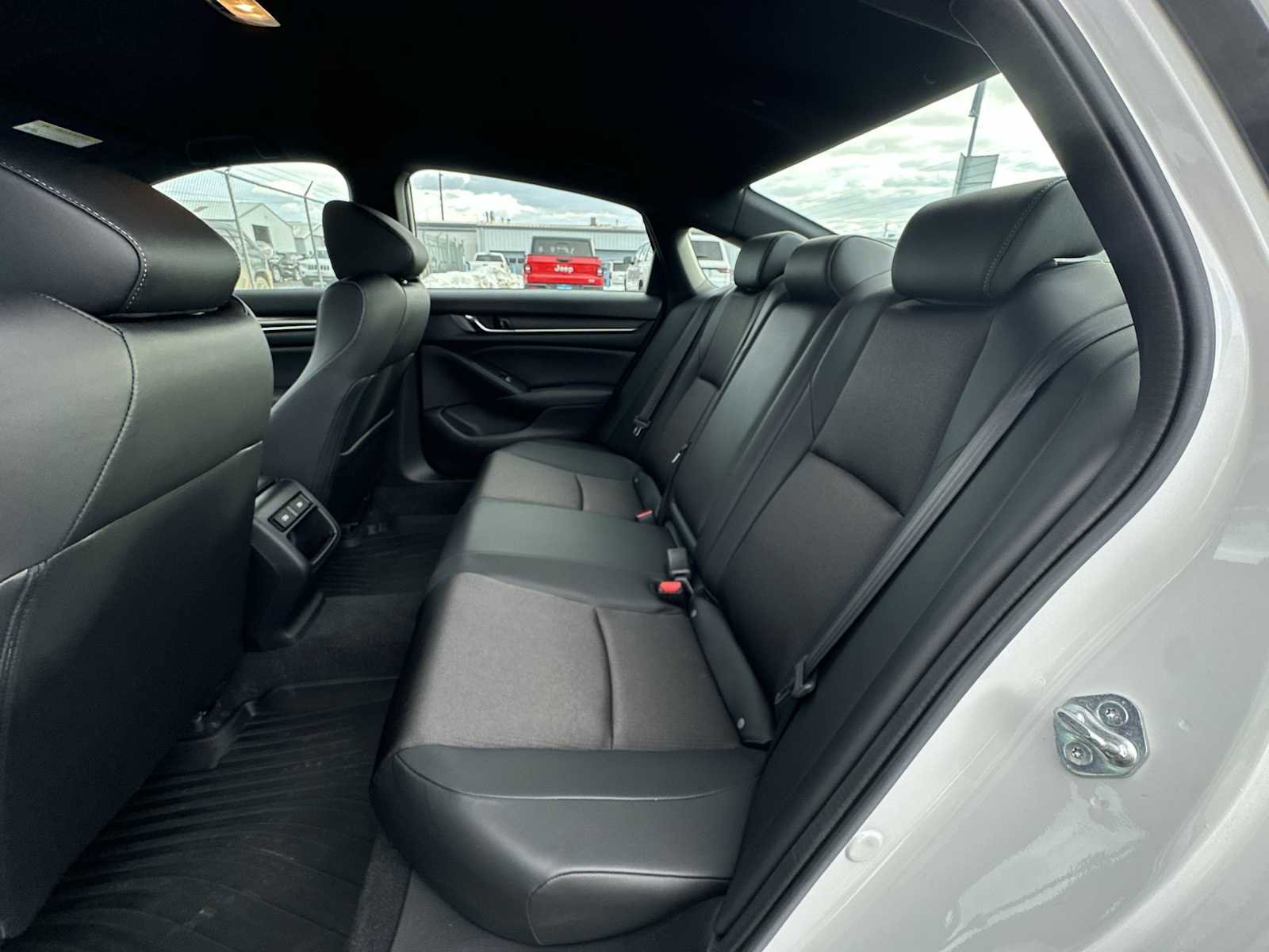 Used 2022 Honda Accord Sport image 22