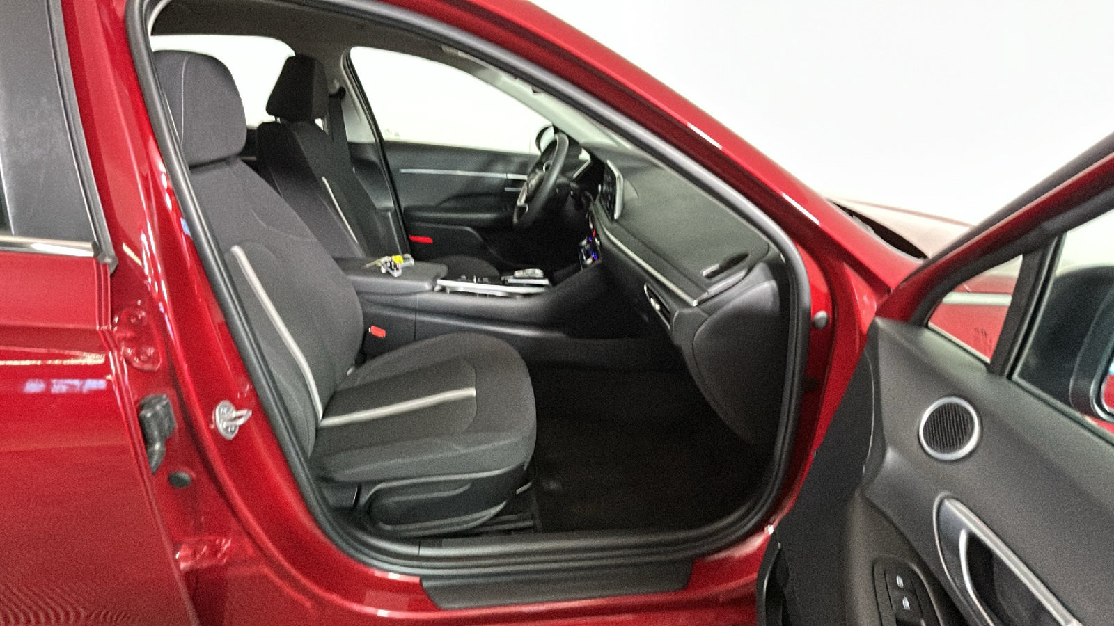 Certified 2023 Hyundai Sonata SEL FWD image 36