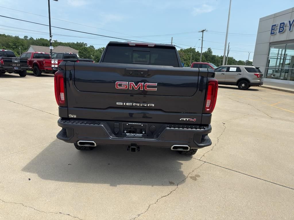Used 2023 GMC Sierra 1500 AT4 w/ AT4 Preferred Package image 5