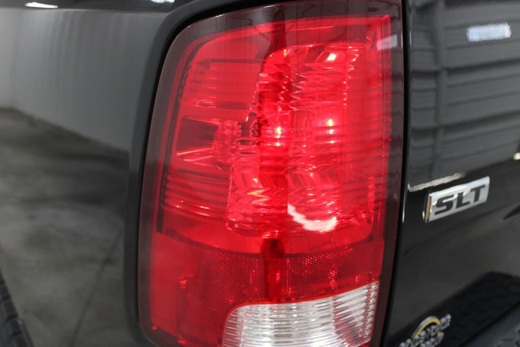 Used 2024 RAM 1500 Classic SLT image 22