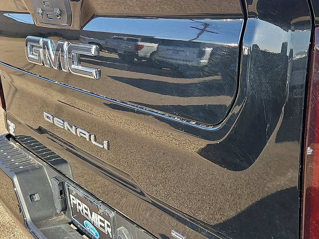 Used 2024 GMC Sierra 2500 Denali Ultimate AWD/4WD image 15