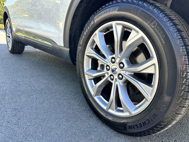 Certified 2023 Ford Explorer XLT w/ Equipment Group 202A image 13