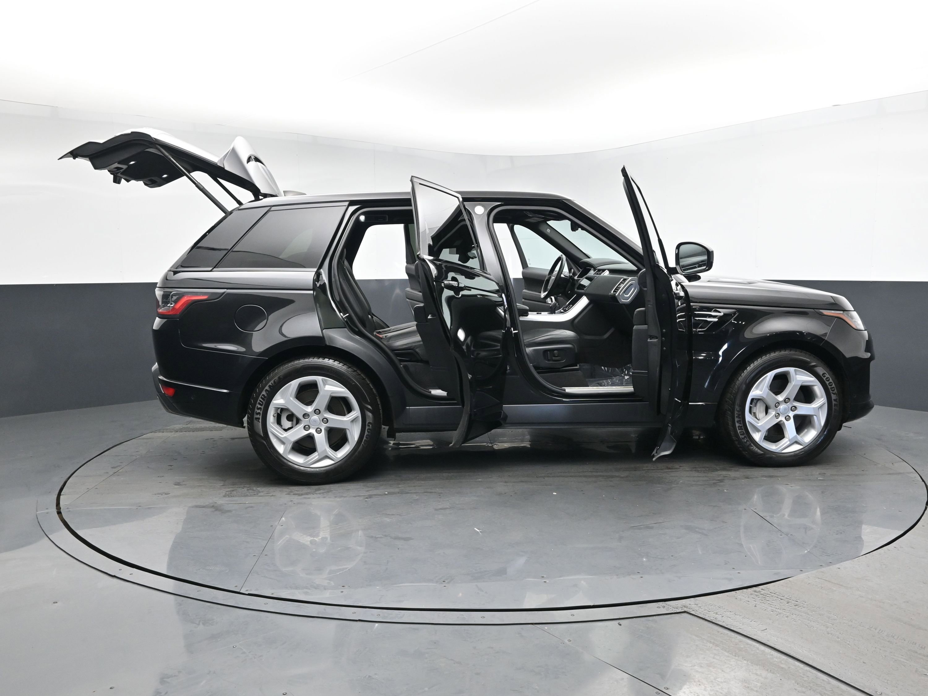 Used 2019 Land Rover Range Rover Sport HSE image 26
