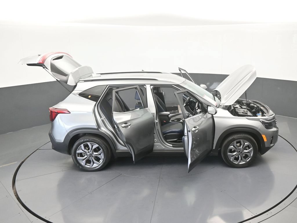 Used 2024 Kia Seltos S FWD image 65