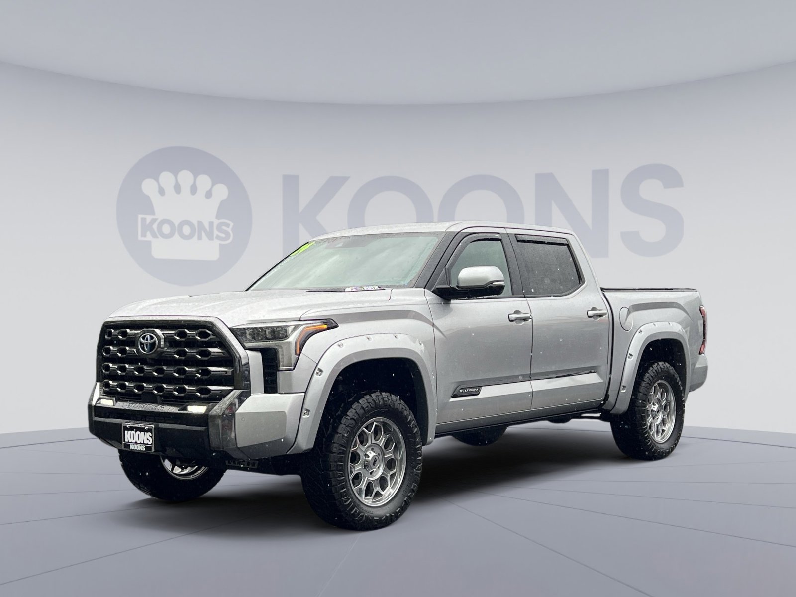 Used 2024 Toyota Tundra Platinum AWD/4WD image 4