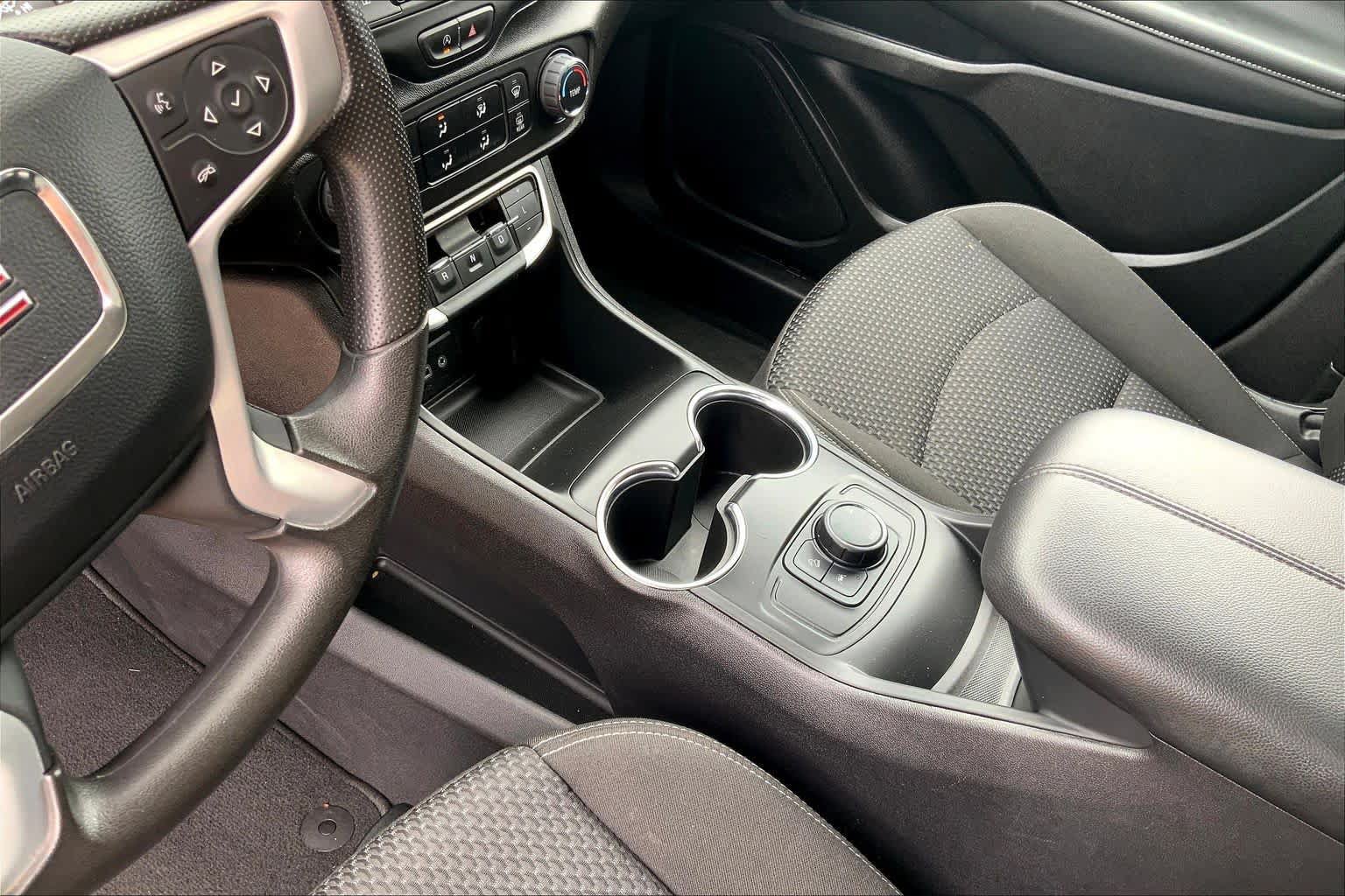 Certified 2024 GMC Terrain SLE AWD/4WD image 16