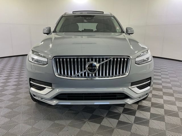 Certified 2025 Volvo XC90 B6 Plus w/ Protection Package Premier AWD/4WD image 2