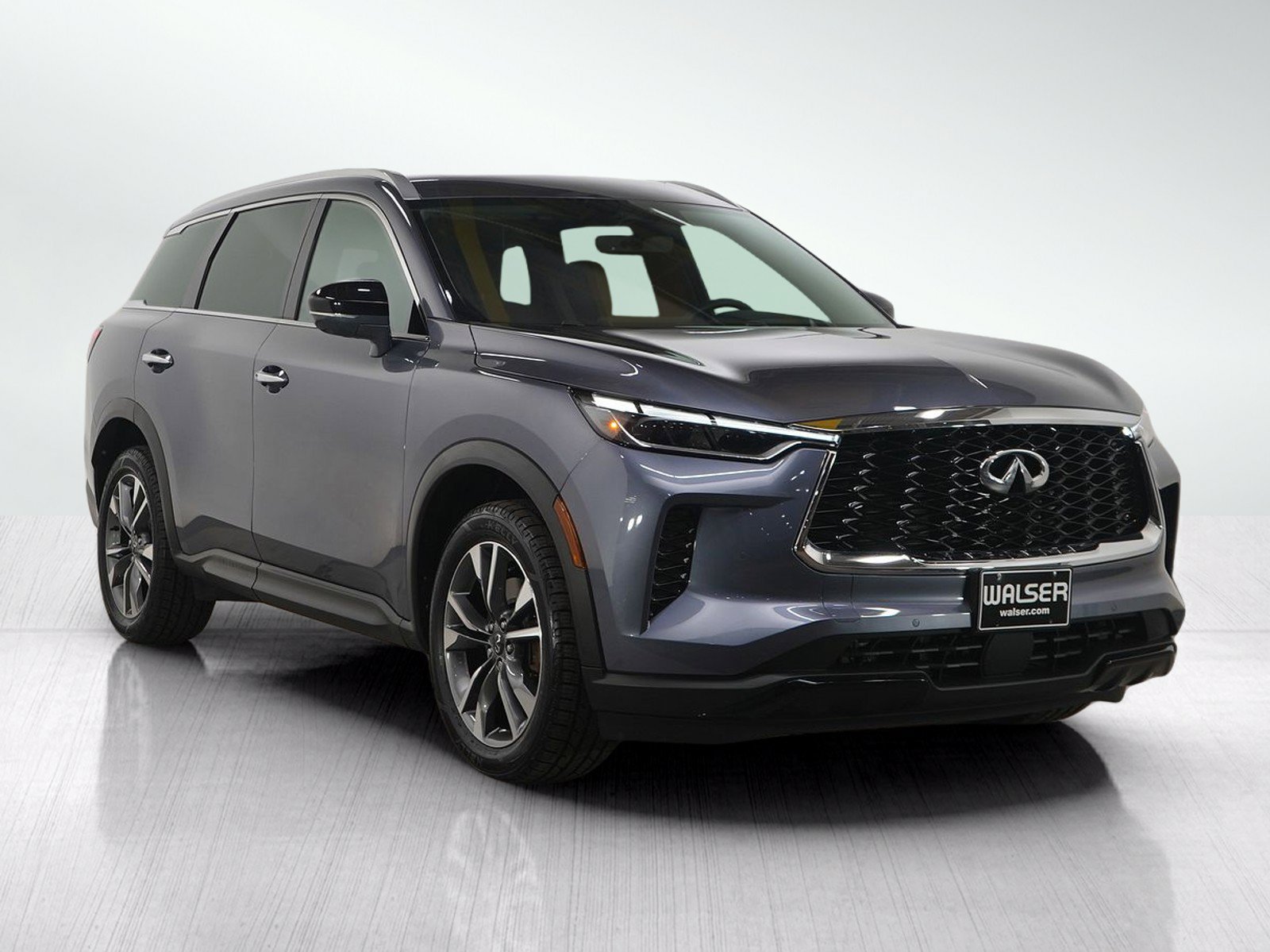 Used 2023 INFINITI QX60 Luxe AWD/4WD image 8