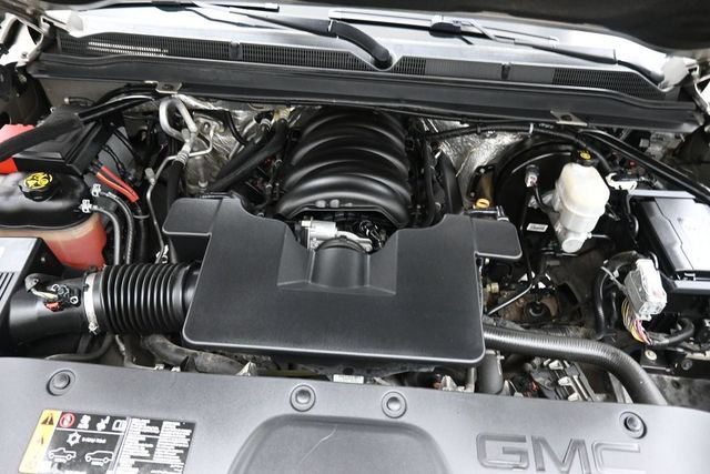 Used 2017 GMC Yukon Denali w/ Open Road Package AWD/4WD image 35