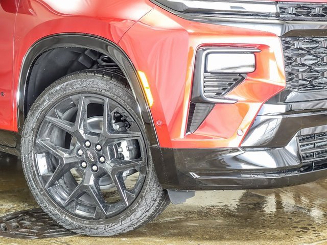 New 2026 Chevrolet Traverse RS w/ LPO, Floor Liner Package image 4
